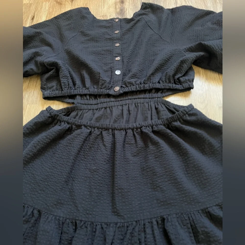 Madewell Seersucker Puff-Sleeve Cutout Dress Black Ruffle Hem A Line Size XL.